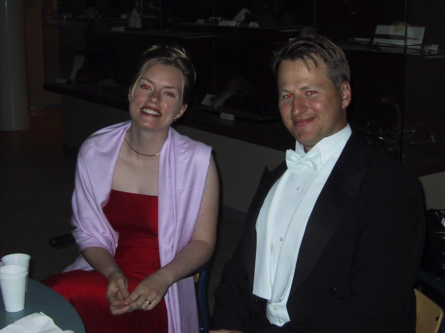 Victoria och Marcus fikar ocks�...