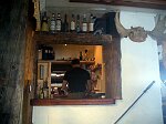 Restaurangen ligger vid F�rbergsbackens topp och serverar �sterrikisk mat.