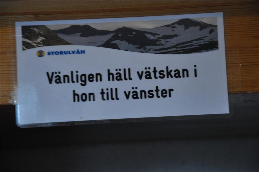 Vem �r hon, hon som som vill ha v�tskor...