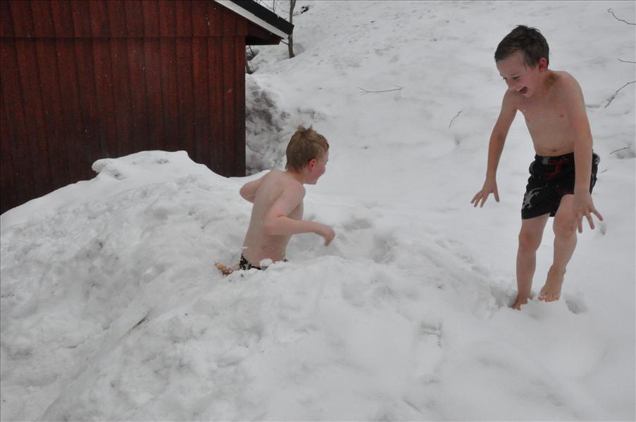 Efter skid�kning var det bastu med sn�rullning...