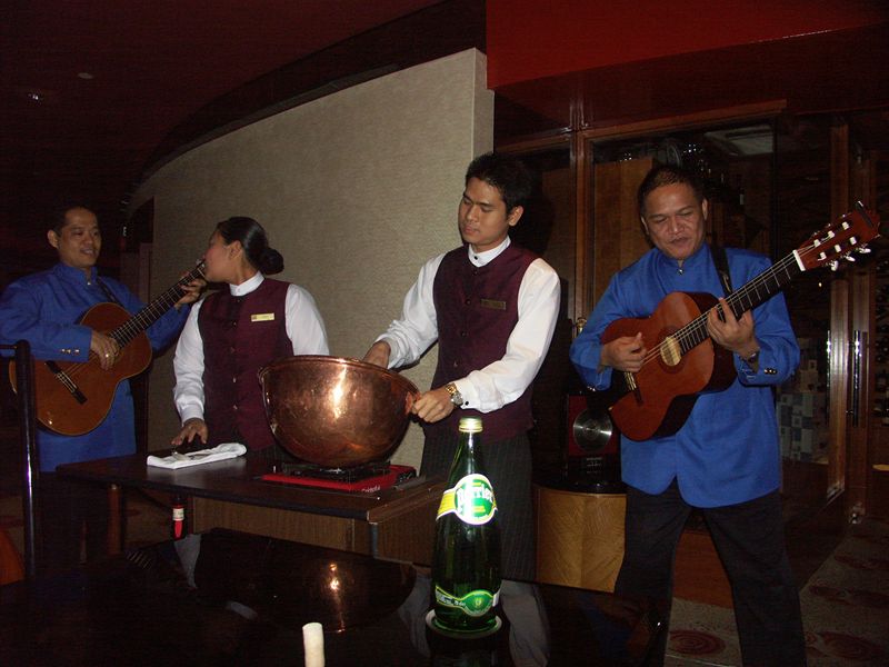 Vi fick �ven musik till efterr�tten