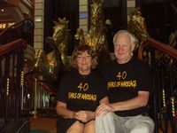 Jubilarerna poserar i lobbyn