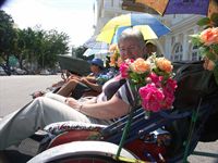 Eva p� v�g i en trishaw