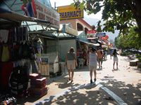 P� jakt efter ett �ppet apotek p� s�ndagsmorgonen