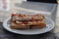 Frasigt br�d med tomatsmak