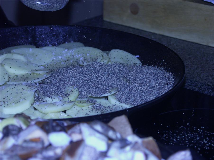 Det blev lite mycket peppar till potatisen...