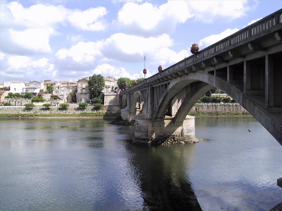 Bron i Castillion-la-Bataille