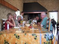Glatt lunchs�llskap (efter tre flaskor v�tska)