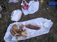 Jambon med brie, f�rskost och br�d