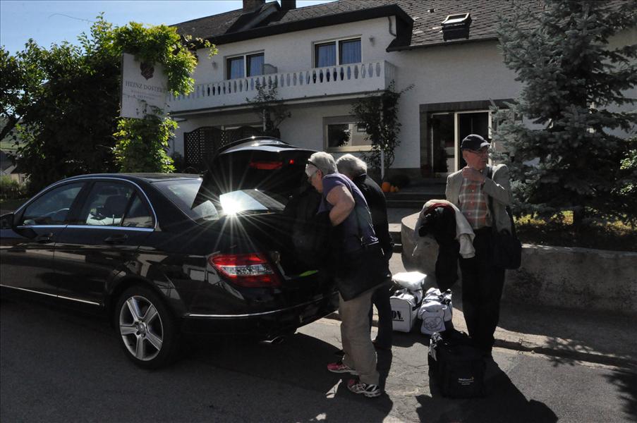 Nu har vi anl�nt till v�r ving�rd i Nittel