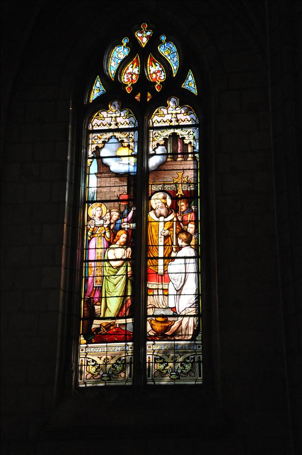 Bes�k i lokala kyrkan