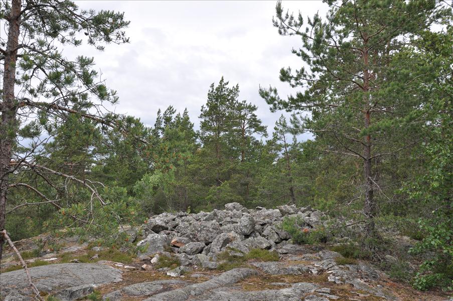 �nnu en stens�ttning fr�n yngre brons�ldern