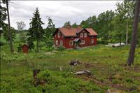 Hus i Edeby