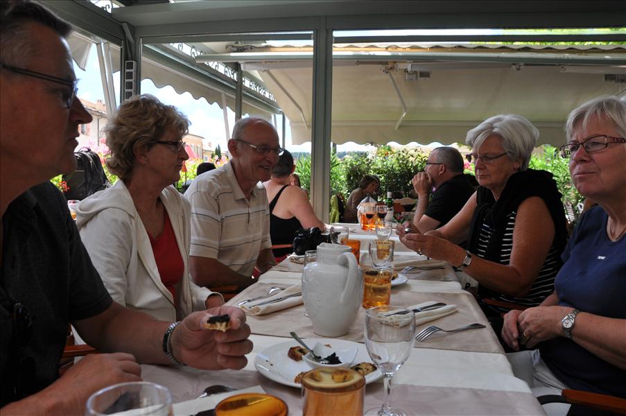 En v�lbeh�vlig lunch
