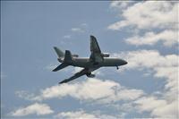 Flygplanen kommer in l�gt inf�r landningen p� Nice flygplats