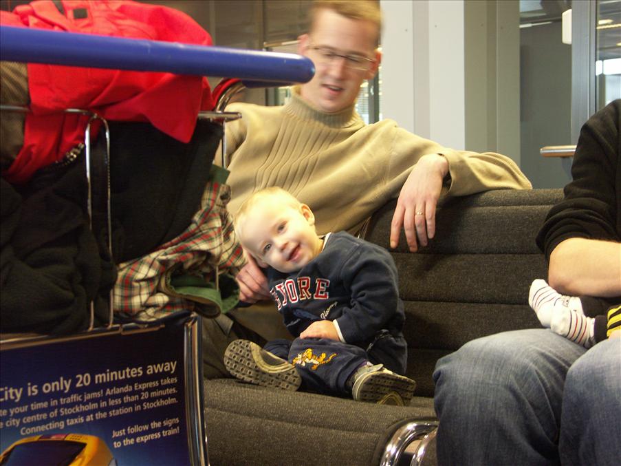 Lucas och Kjelle v�ntar ocks�