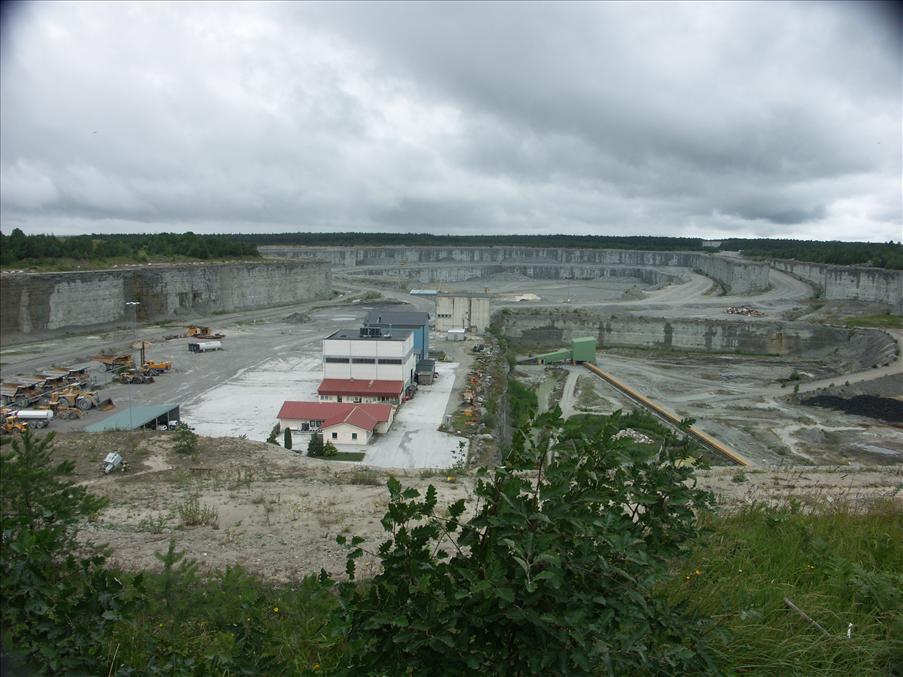 Slite = Cementa - en av Europas st�rsta cementanl�ggningar