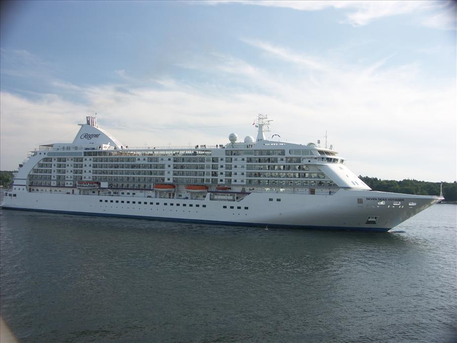 Straxt efter avf�rden m�tte i Seven Seas Voyager