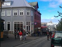 Här bodde vi. Centrum ligger 150 m längre ned.