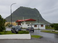 Knivskarpt berg inpå knutarna