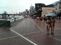 Darling Harbour. Det kom en liten skur. En av de få under hela resan.