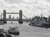 The Shard ligger invid London Bridge och lite längre nedströms finns Tower Bridge