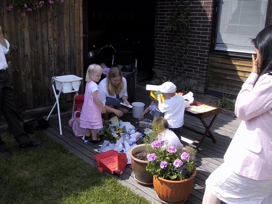 Full fart med paket�ppning