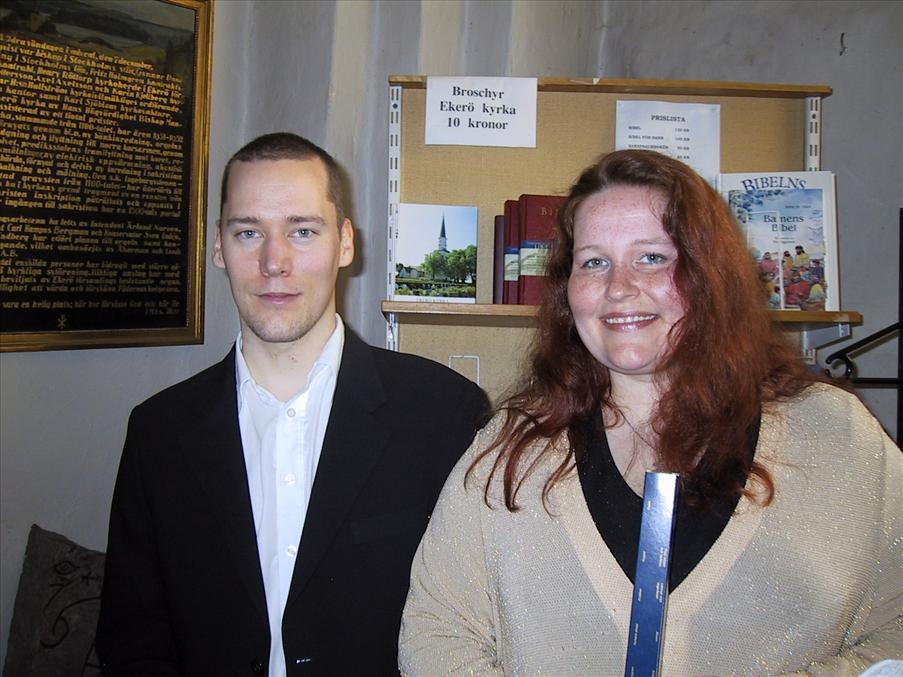 De stolta faddrarna, Tommy och Annika