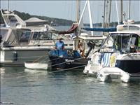 Ett stopp p� Grinda - som �r utsatt f�r mycket svall fr�n b�tarna utanf�r