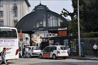J�rnv�gsstationen i Como