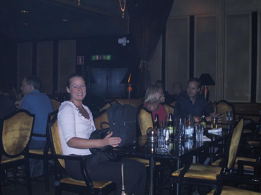 Carina S agerar v�skvakt �t de som dansade natten l�ng...