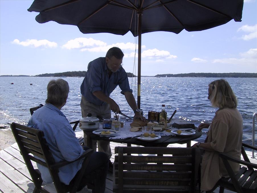 Tala om f�nsterbord...