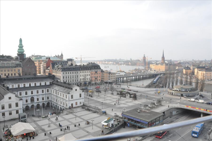 S�dermalmstorg i f�rgrunden