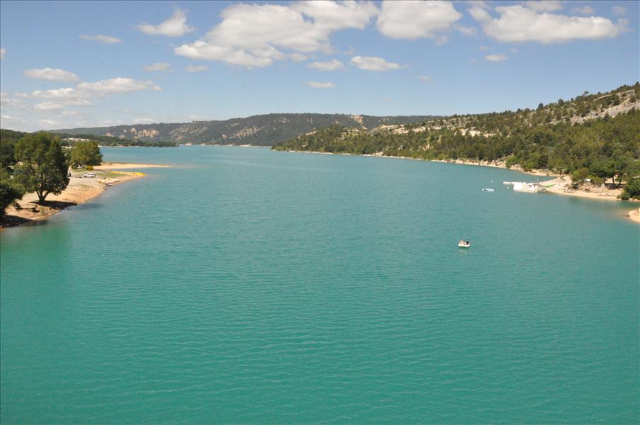 ...och sj�n med det gr�na vattnet, Lac de Ste Croix