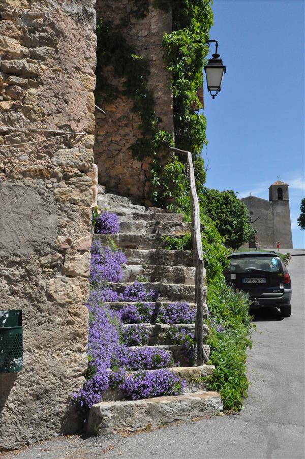 Vi passerade �ven Tourtour
