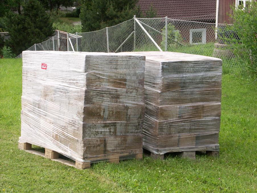 Nu har torvblocken kommit fr�n Gustavshill