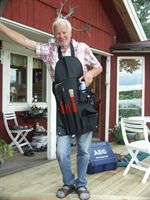 �ke med sitt praktiska(?) f�rkl�de