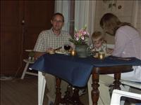 Familjen Skoglund fick ett eget bord