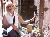 Gudrun har hittat smide. Lite f�r skrymmande f�r att ta med.