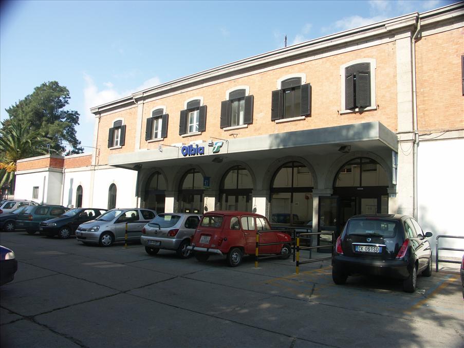 J�rnv�gsstationen