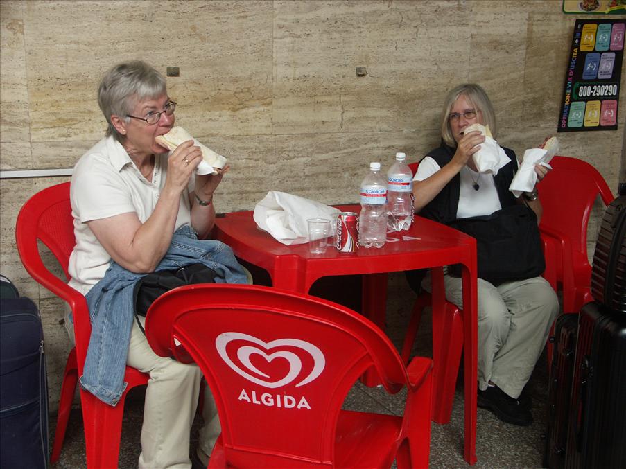 Matdags i Cagliari (panini!)