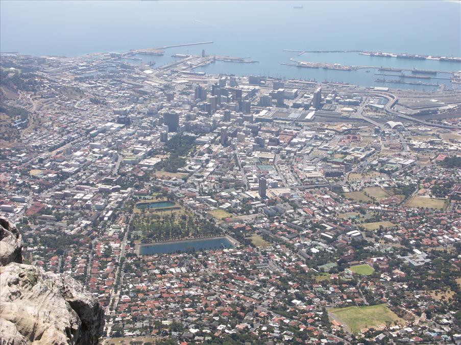<center>16/3<br>City</center>