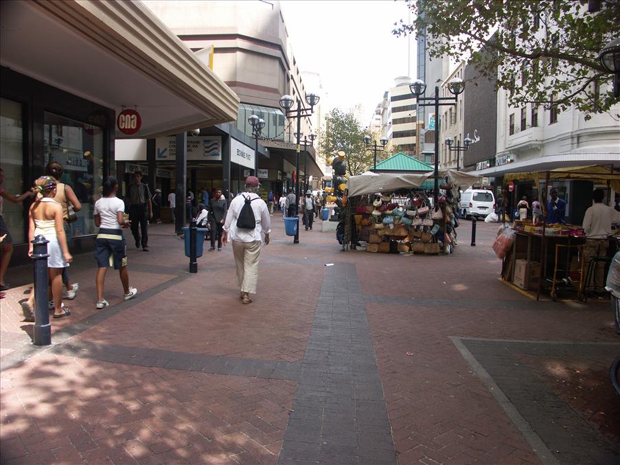 <center>24/3<br>Long Street</center>