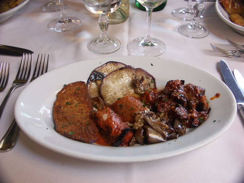 En auberginetallrik till lunch