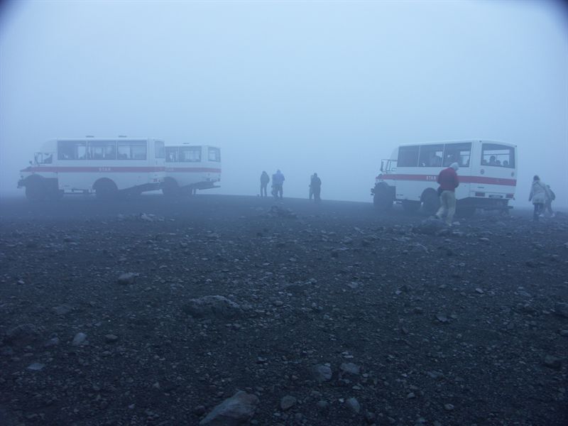 Vi �r uppe p� 2800 m h�jd f�r att se solnedg�ngen...