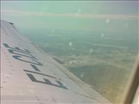 Vi l�mnar Arlanda som syns d�r nere