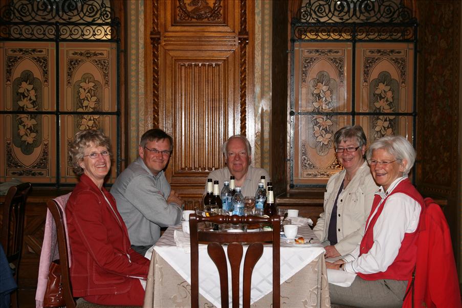 ...en lunch i en vacker lokal intill Eremitaget