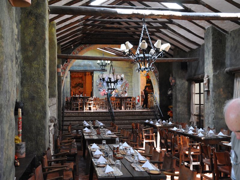 Vi �t lunch i en vacker milj�