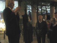 Kaianders föreläser om John Snow vid själva pumpen.  Läs mer...