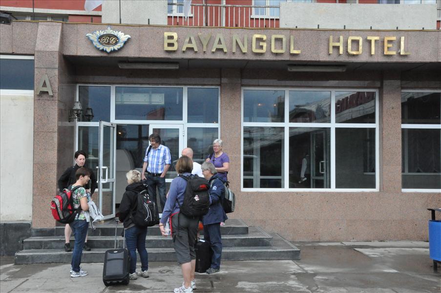 Minimal packning var anbefallt, s� de stora v�skorn fick stanna kvar p� hotellet